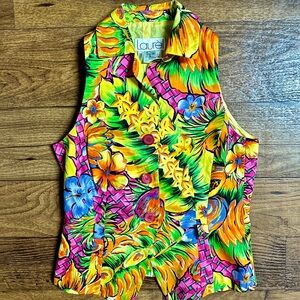 Laurel Escada • Vintage • Small • Germany •  Multi-Colors • Fruit/Floral • Vest